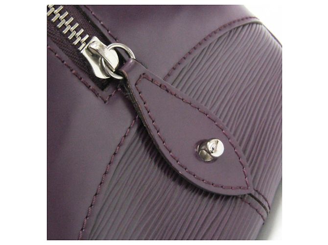 Borsa Louis Vuitton Epi Boring Montaigne PM in Cassis Viola scuro - vista 12