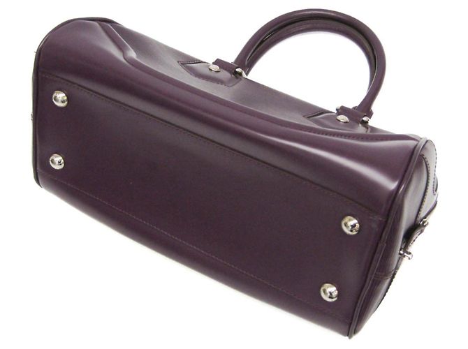 Borsa Louis Vuitton Epi Boring Montaigne PM in Cassis Viola scuro - vista 2