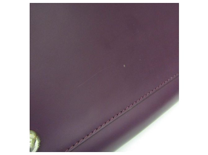 Borsa Louis Vuitton Epi Boring Montaigne PM in Cassis Viola scuro - vista 8