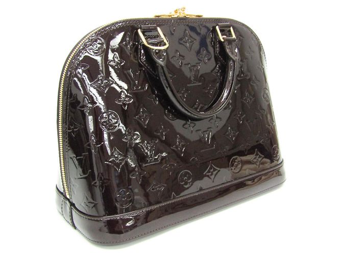 Borsa ALMA PM in Monogram Vernis di Louis Vuitton Bordò - vista 6