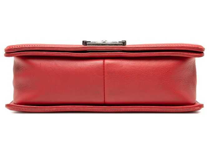 Chanel Rosso Antico Medio Boy Flap in Pelle di Agnello - vista 3