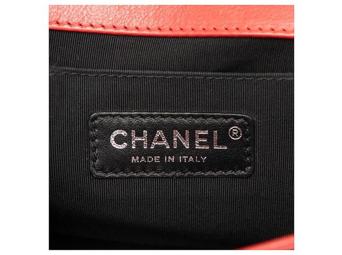Chanel Rosso Antico Medio Boy Flap in Pelle di Agnello - vista 5