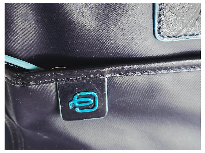 Autre Marque Valigetta Piquardo Blu Nylon - vista 3