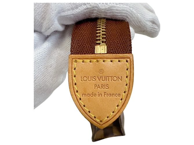 Pochette Toilette 26 Edición Limitada de Louis Vuitton Castaño - vista 11