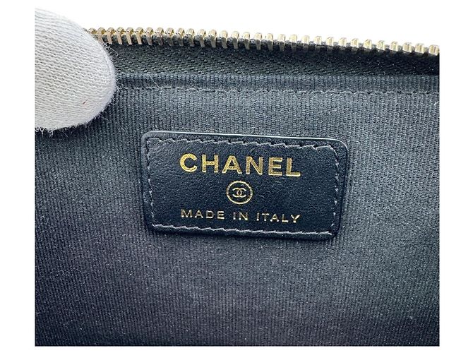 Monedero de piel caviar matelassé de Chanel Negro - vista 10