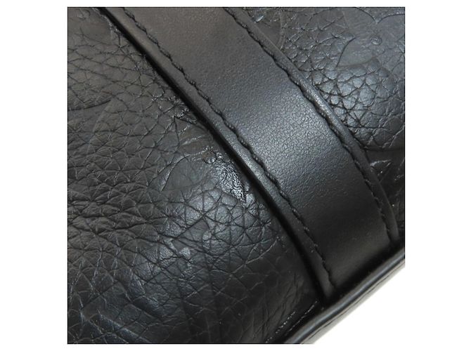 Louis Vuitton M21884 Sac Plat Cross Borsa a Mano Nero - vista 17