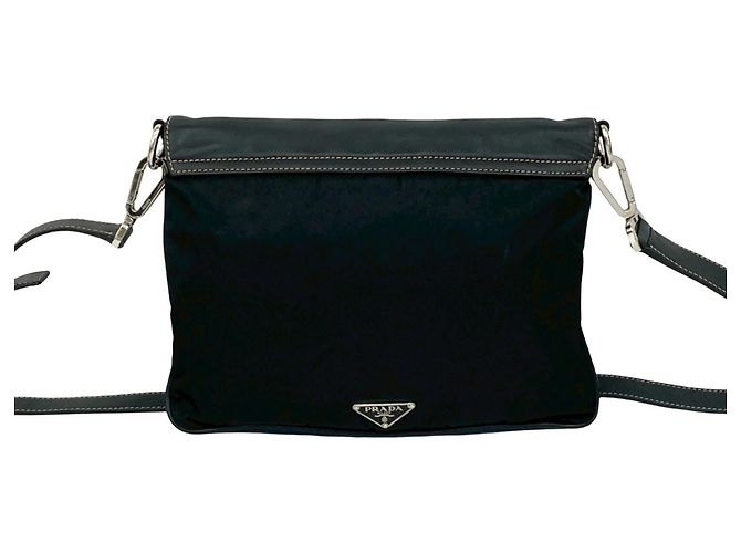 Sac à bandoulière en cuir et nylon Tessuto avec logo triangle Prada Noir - vue 3