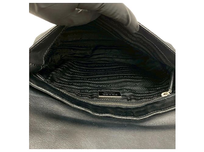 Sac à bandoulière en cuir et nylon Tessuto avec logo triangle Prada Noir - vue 9