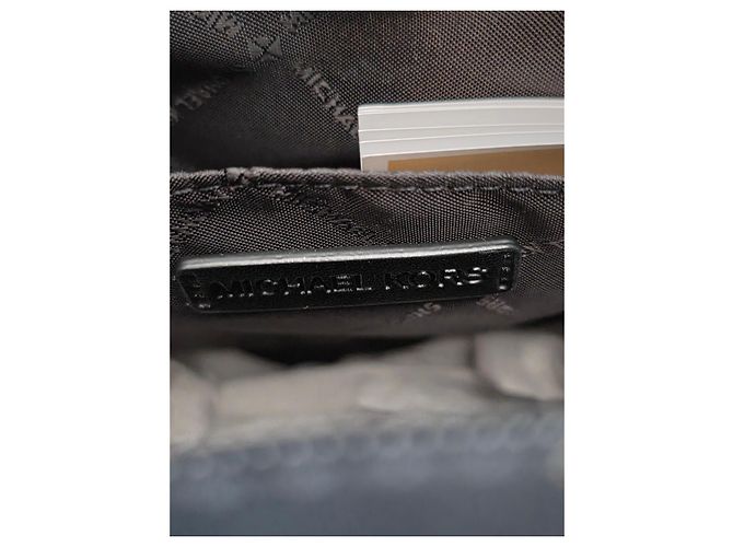 Borsa a spalla Michael Kors Jet Set Travel in tela nera Nero Beige D'oro - vista 12