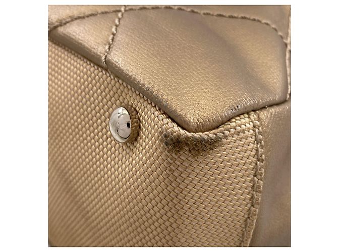Borsa Tote PM Chanel Paris Biarritz D'oro - vista 24