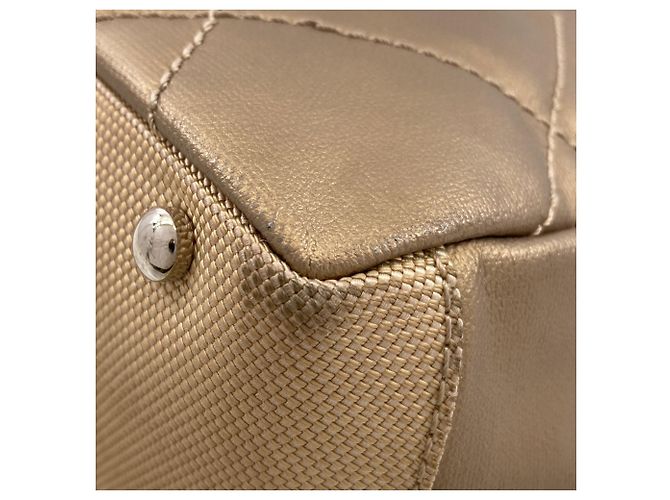 Borsa Tote PM Chanel Paris Biarritz D'oro - vista 26