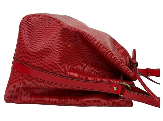 Noe Louis Vuitton Vintage Petit Noé Epi Leder Schultertasche Rot - Ansicht 6