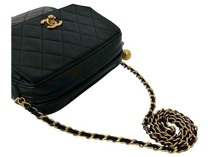 Borsa a spalla in pelle di agnello trapuntata Coco Mark di Chanel Nero - vista 4