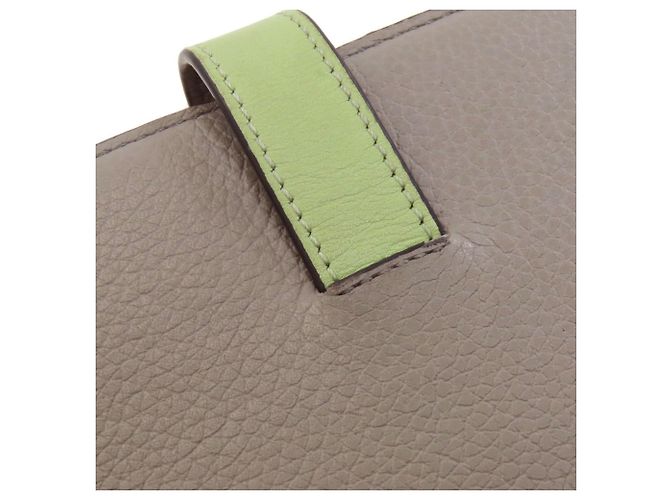 Cartera vertical grande Anagram Loewe Castaño Verde - vista 21
