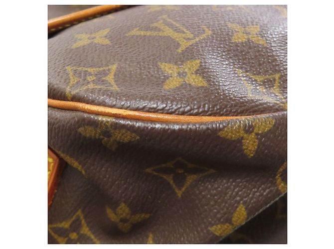 Borsa a Spalla Saumur GM Louis Vuitton - vista 33