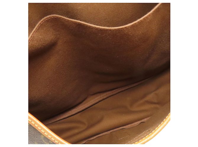 Borsa a Spalla Saumur GM Louis Vuitton - vista 5