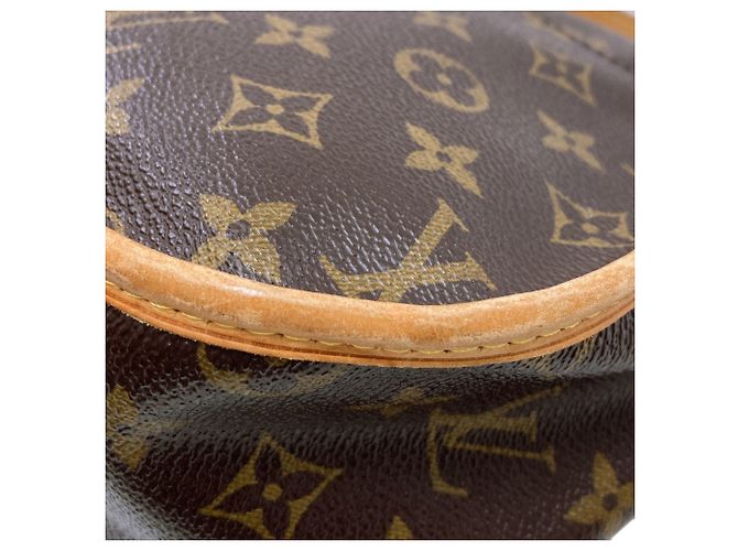 Bolso de Hombro Menilmontant PM Louis Vuitton Monograma - vista 19