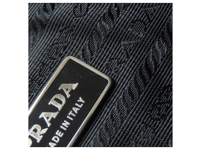 Borsa a tracolla in nylon nero Prada - vista 10