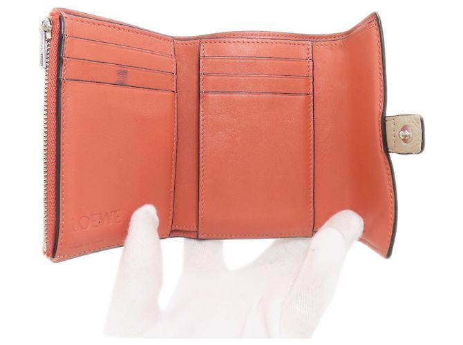 Cartera bi-fold Loewe en piel beige - vista 4