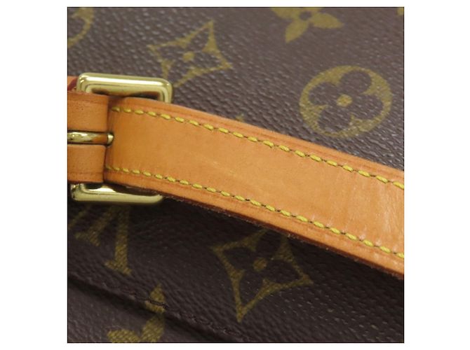 Borsa a Spalla Sologne M42250 di Louis Vuitton Marrone Monogramma - vista 17