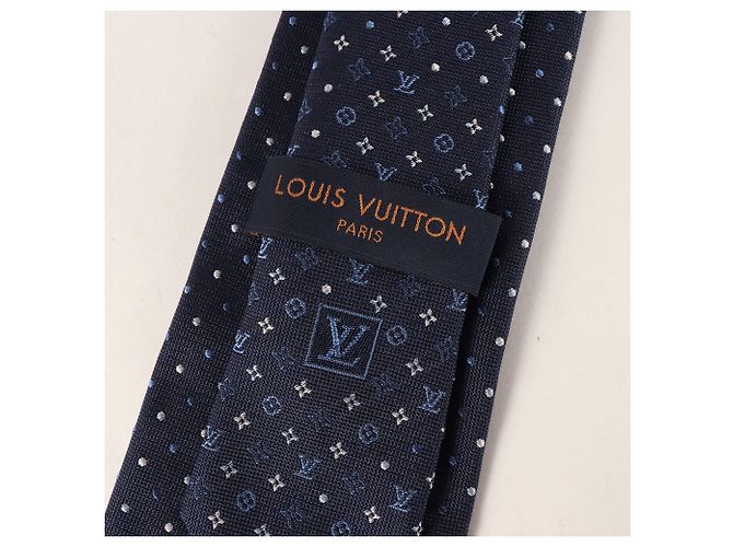 Cravatta in seta blu navy Louis Vuitton - vista 3