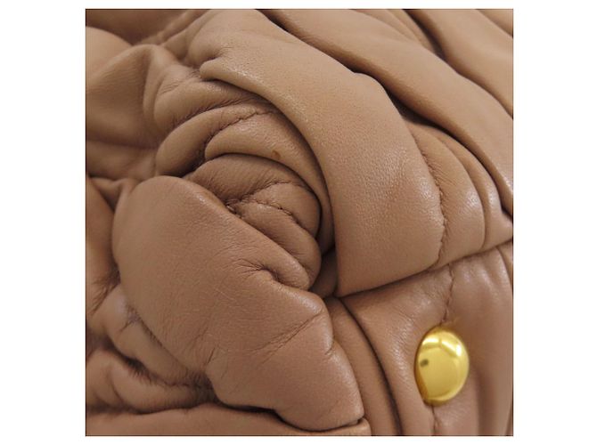 Borsa Miu Miu Matelassé 2 in 1 Marrone - vista 23