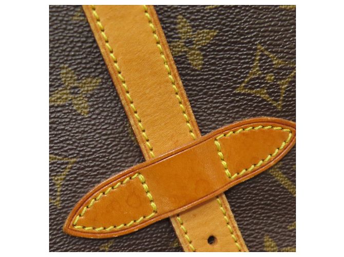 Borsa a Spalla Saumur MM M40710 di Louis Vuitton Marrone Monogramma - vista 14