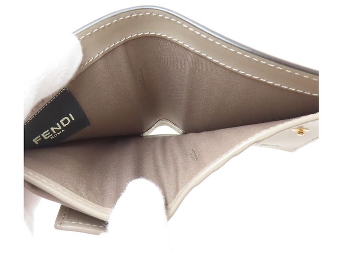 Fendi Geldbörse beige aus Leder - Ansicht 5