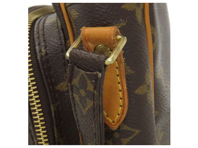Borsa a Spalla Amazon M45236 di Louis Vuitton Marrone Monogramma - vista 15