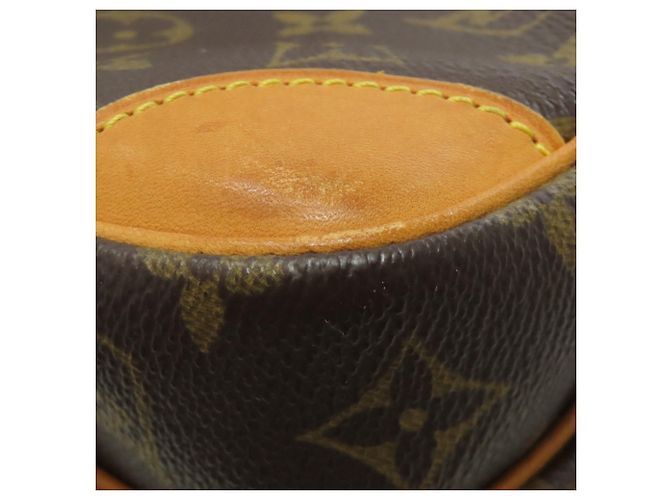 Borsa a Spalla Amazon M45236 di Louis Vuitton Marrone Monogramma - vista 19