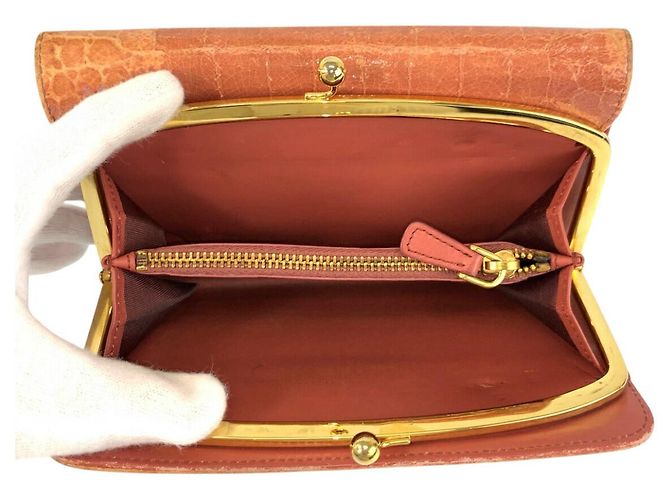 Portafoglio compatto in pelle goffrata Miu Miu Rosa - vista 7