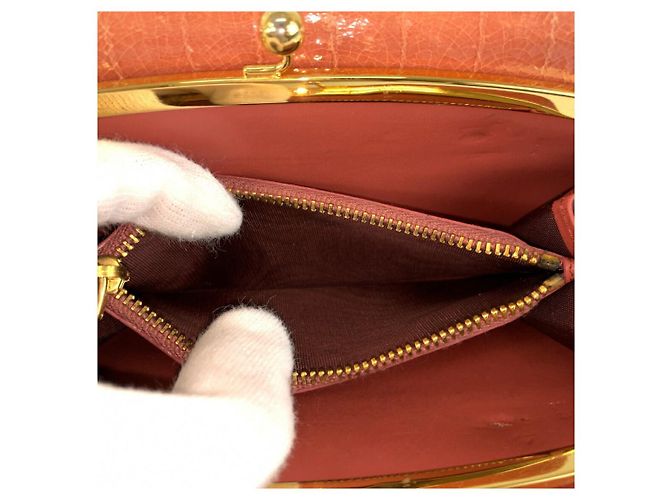 Portafoglio compatto in pelle goffrata Miu Miu Rosa - vista 8