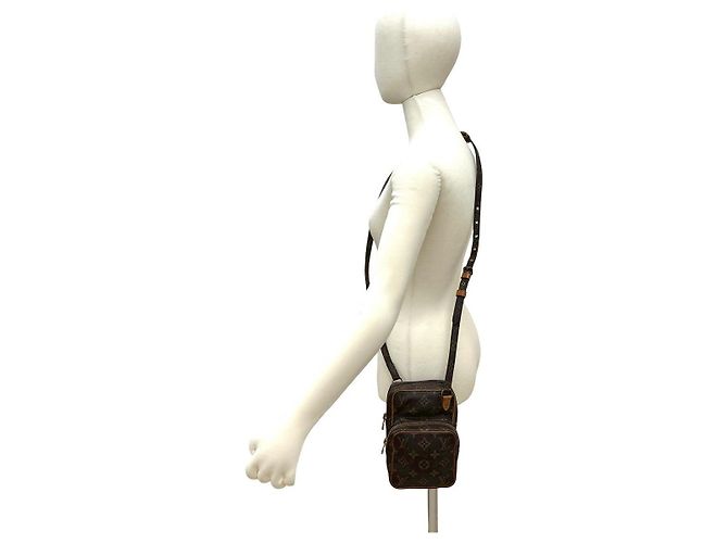 Borsa a Spalla in Pelle Monogram Amazon di Louis Vuitton Metallico Bronzo - vista 3