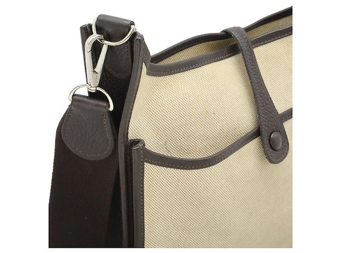 Borsa a Spalla Hermès Evelyne II PM in Pelle Marrone - vista 4