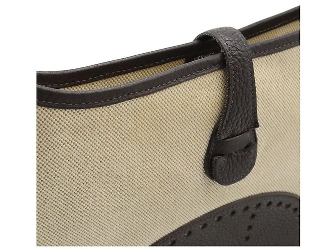 Borsa a Spalla Hermès Evelyne II PM in Pelle Marrone - vista 8
