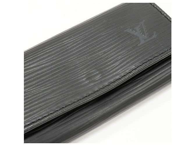 Louis Vuitton Multicles 4 Epi Key Case Black - view 4