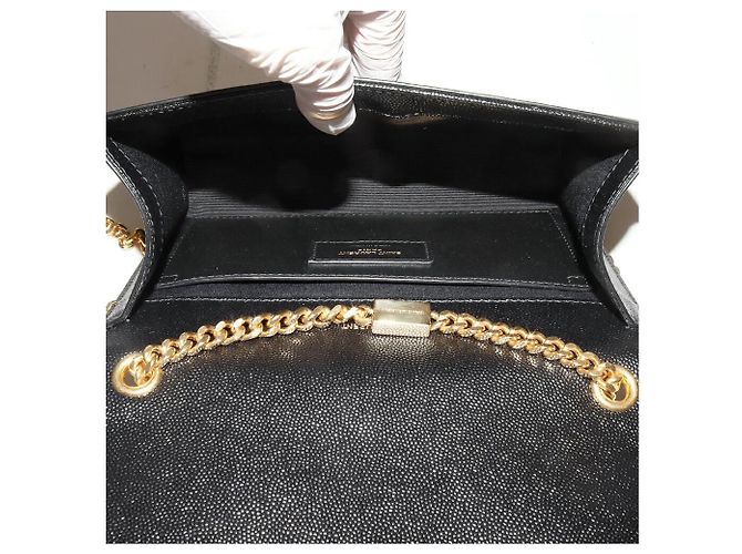 Yves Saint Laurent Borsa a Spalla 2 in 1 in Pelle di Vitello Grana Saint Laurent KATE Nero - vista 4