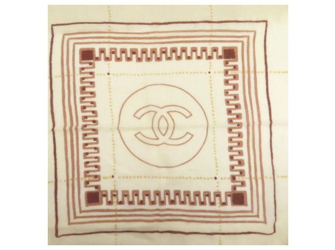 Chanel Coco Mark Stole Beige Yellow - view 3