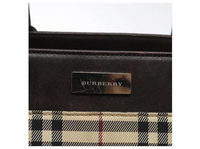 Nylon Nova Check di Burberry Beige - vista 6