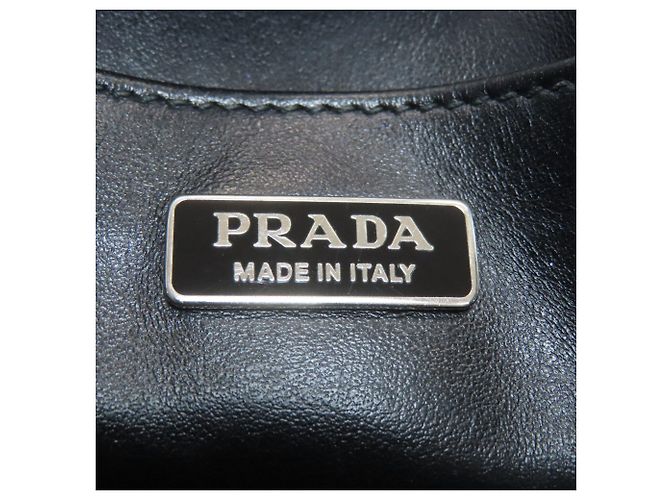 Prada 1BA333 Borsa a mano 2 in 1 con logo in rilievo Nero - vista 6