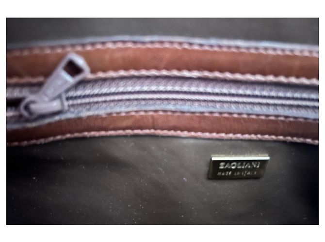 Borsa a mano Zagliani Bugatti in pelle di coccodrillo caramello - vista 2