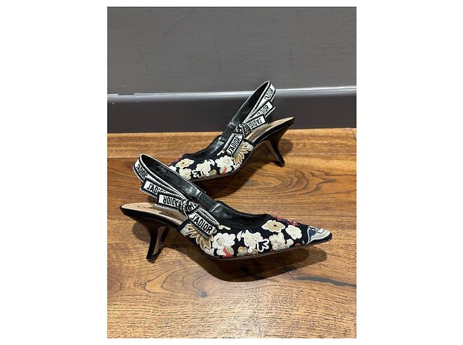 Bestickte Slingback-Absätze J'Adior von Christian Dior Schwarz Mehrfarben - Ansicht 9