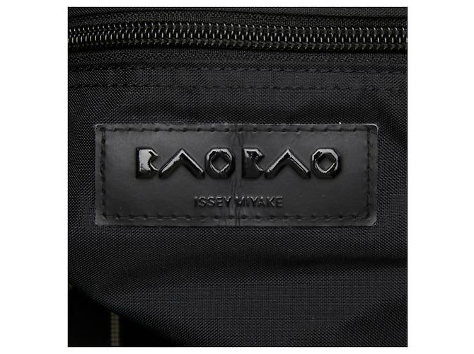 Borsa Tote BAOBAO Issey Miyake in Nero e Bianco - vista 8