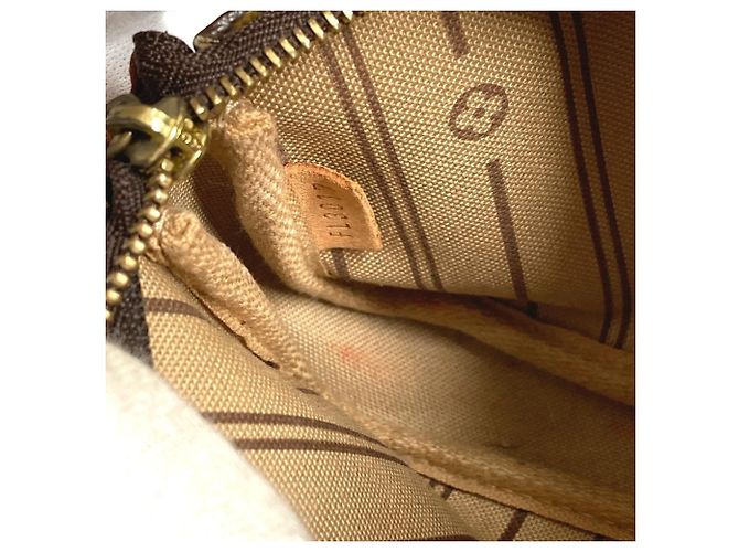 Mini Pochette Accessori Monogramma Louis Vuitton Marrone - vista 12