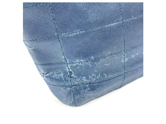 Blauer Nylon-Canvas-Tote mit CC Coco-Logo von Chanel - Ansicht 9