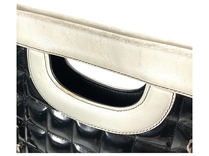Zwei-Farben-Logo Schokoladentafel Tote Bag von Chanel Schwarz Weiß - Ansicht 10