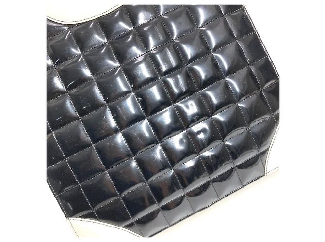 Zwei-Farben-Logo Schokoladentafel Tote Bag von Chanel Schwarz Weiß - Ansicht 12