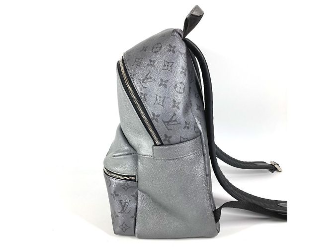 Zaino Discovery PM Taigarama Louis Vuitton Argento - vista 3