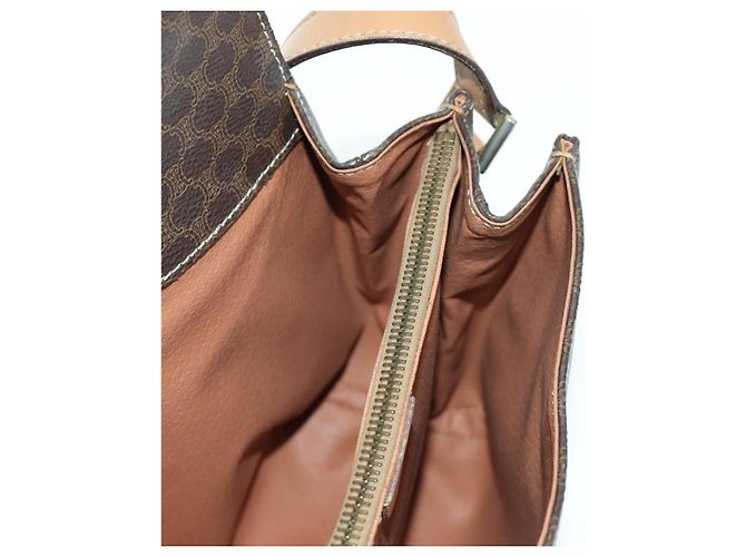 Céline Borsa a spalla in tela Macadam CELINE in pelle PVC marrone oro Auth am10907V D'oro - vista 20