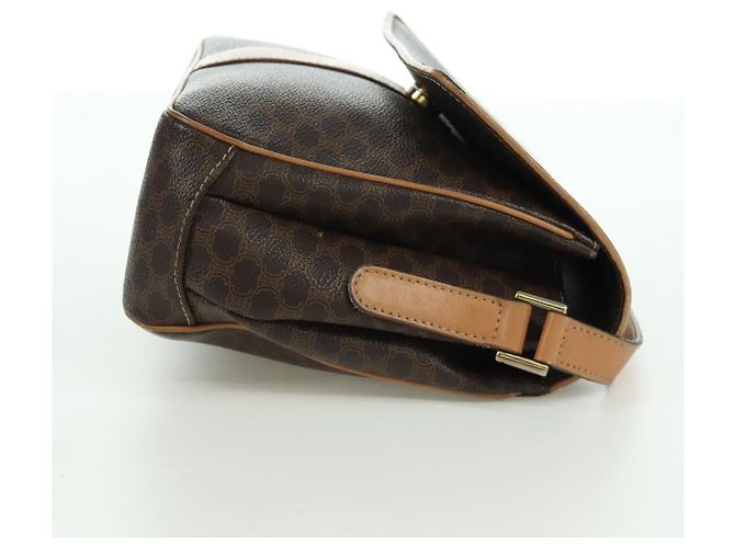 Céline Borsa a spalla in tela Macadam CELINE in pelle PVC marrone oro Auth am10907V D'oro - vista 4